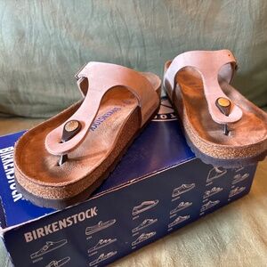 Women’s Birkenstock "Soft-footbed" Gizeh Nubuck Leather in "Sandcastle"